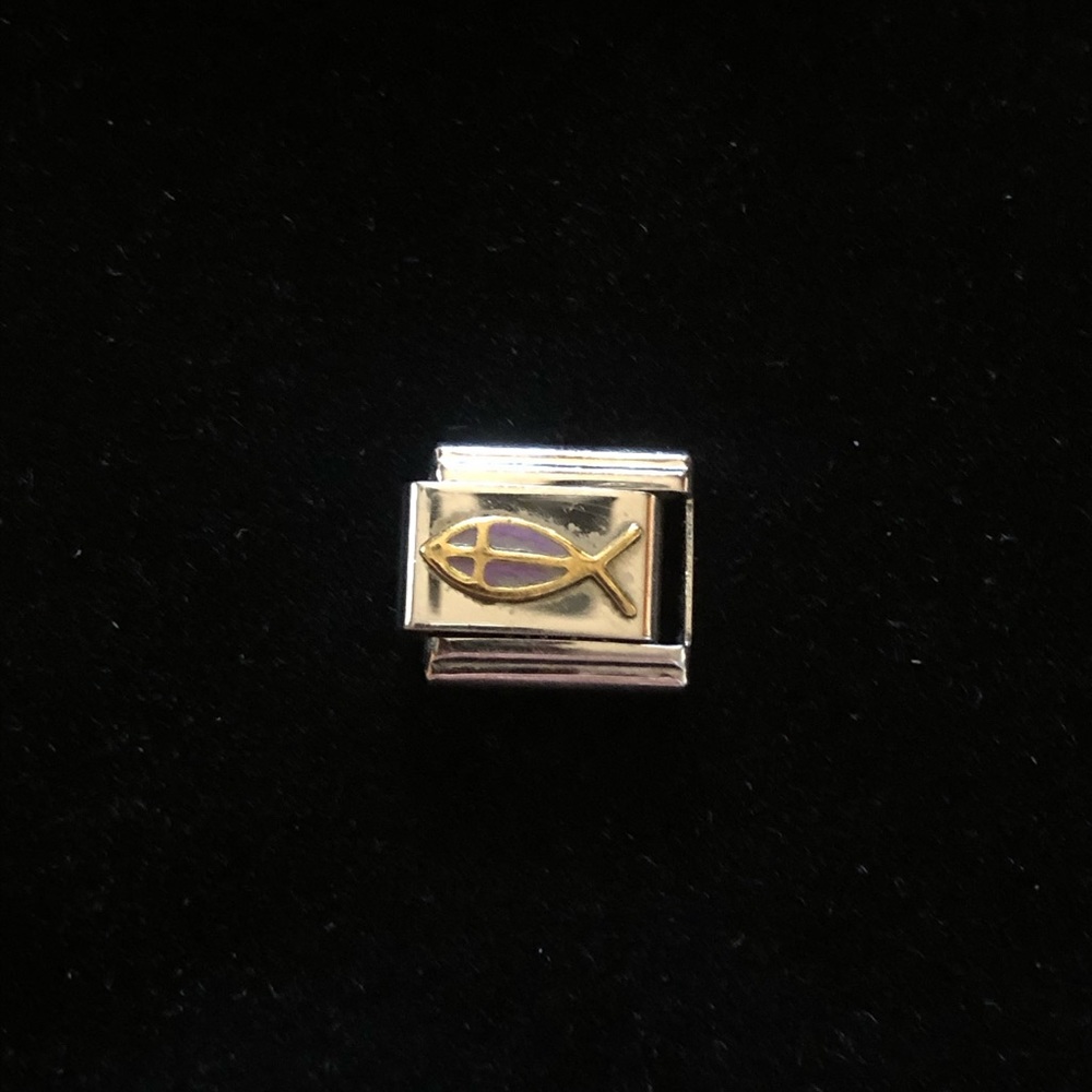 Christian fish symbol link for Italian charm bracelet